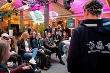 Personen im Austausch